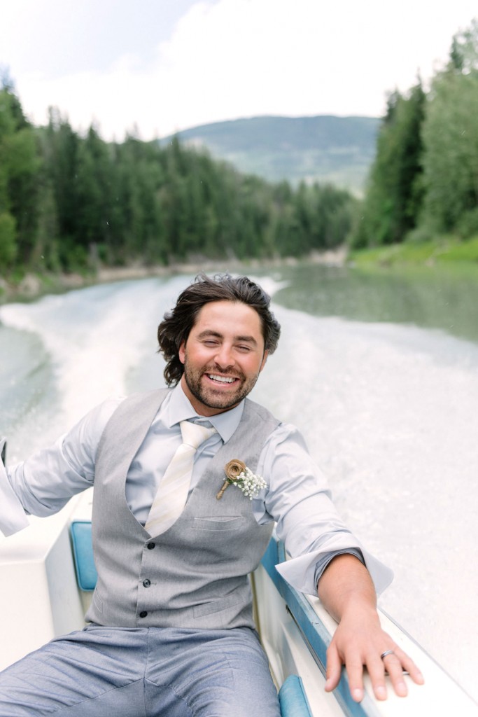 Newlyweds photos at Kinbasket lake wedding