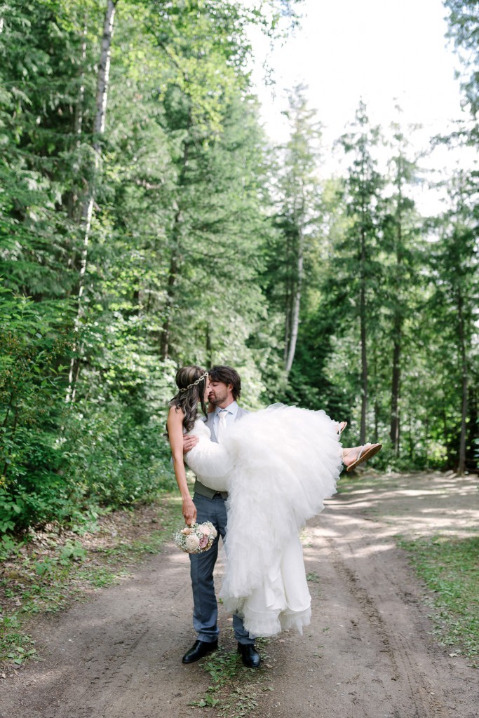 Romantic photo session for the bride and groom at Kinbasket lake Golden BC wedding