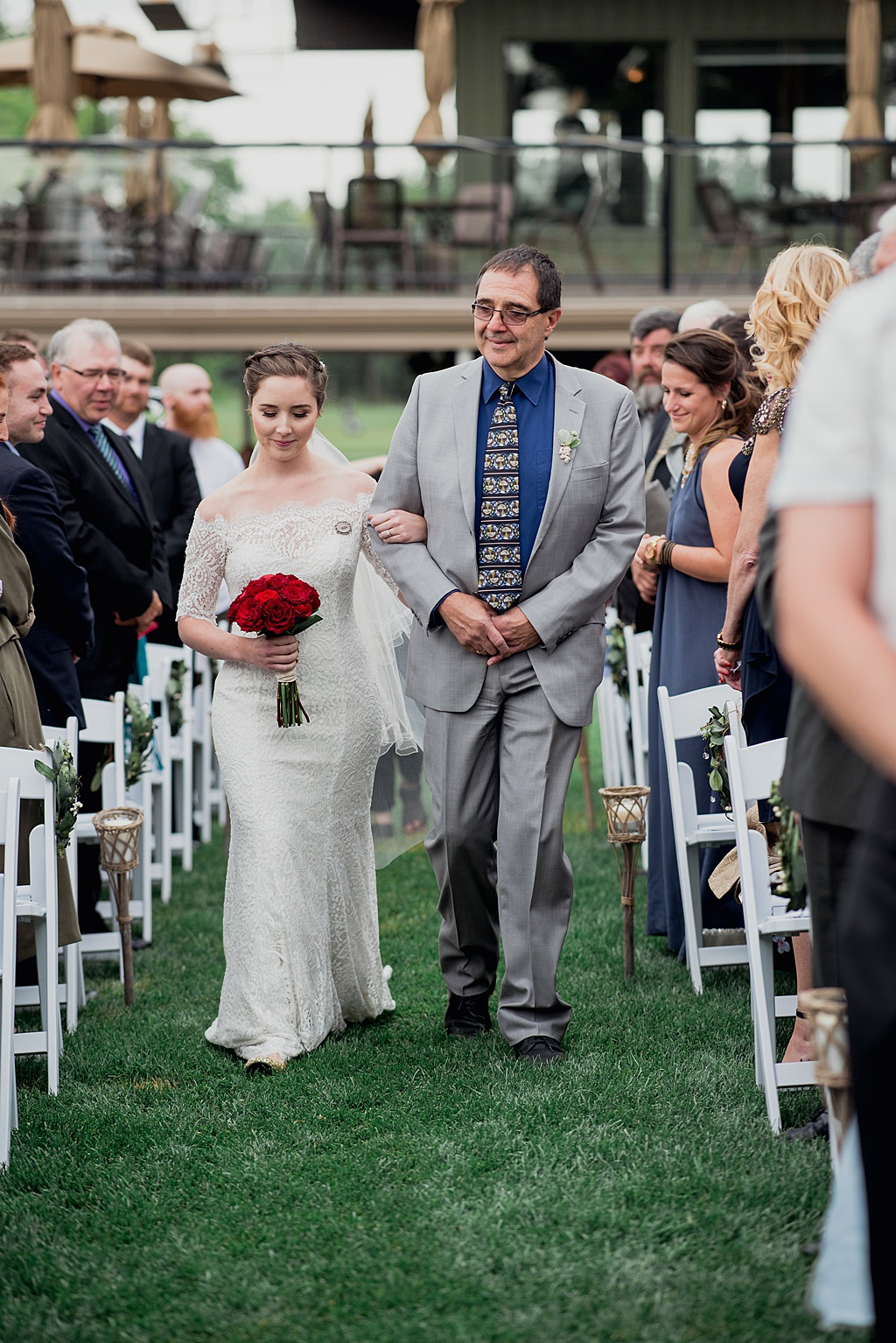 bride-walking-down-aisle-with-dad